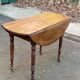 Oval extendable table with leaves Louis Philippe in solid wood, 19th century, with drawer.