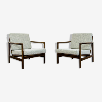 Pair of Restored Green B-7522 armchairs by Zenon Bączyk, 1960’s