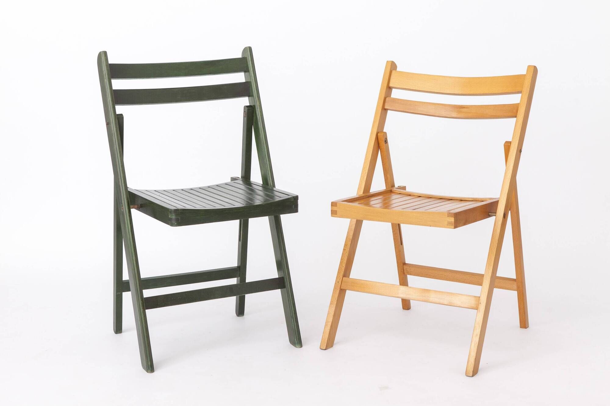 Set of 4 Vintage Green Folding Chairs, German Beech Wood Chairs,  60s–70s