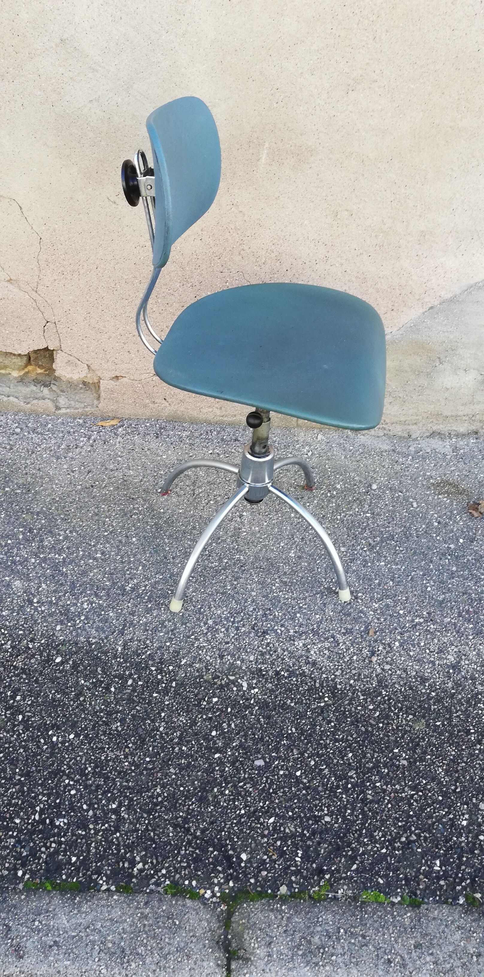 Vintage office chair