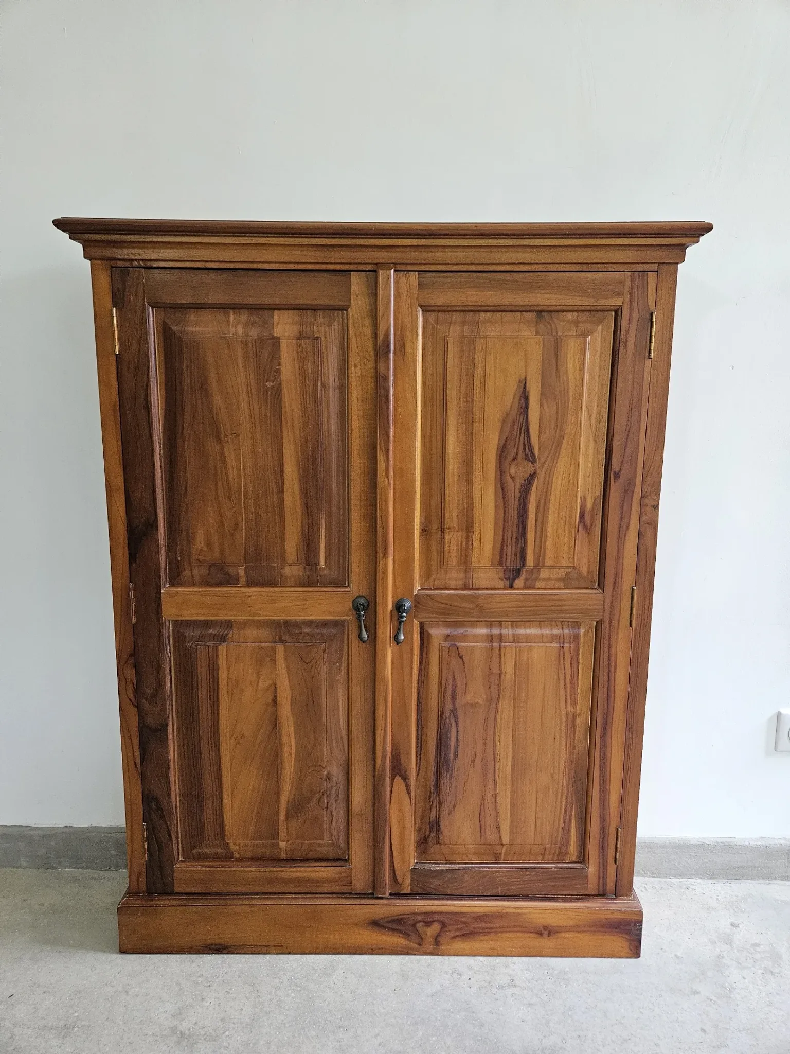 Bookshelf storage furniture bibus shelves solid old teak wood