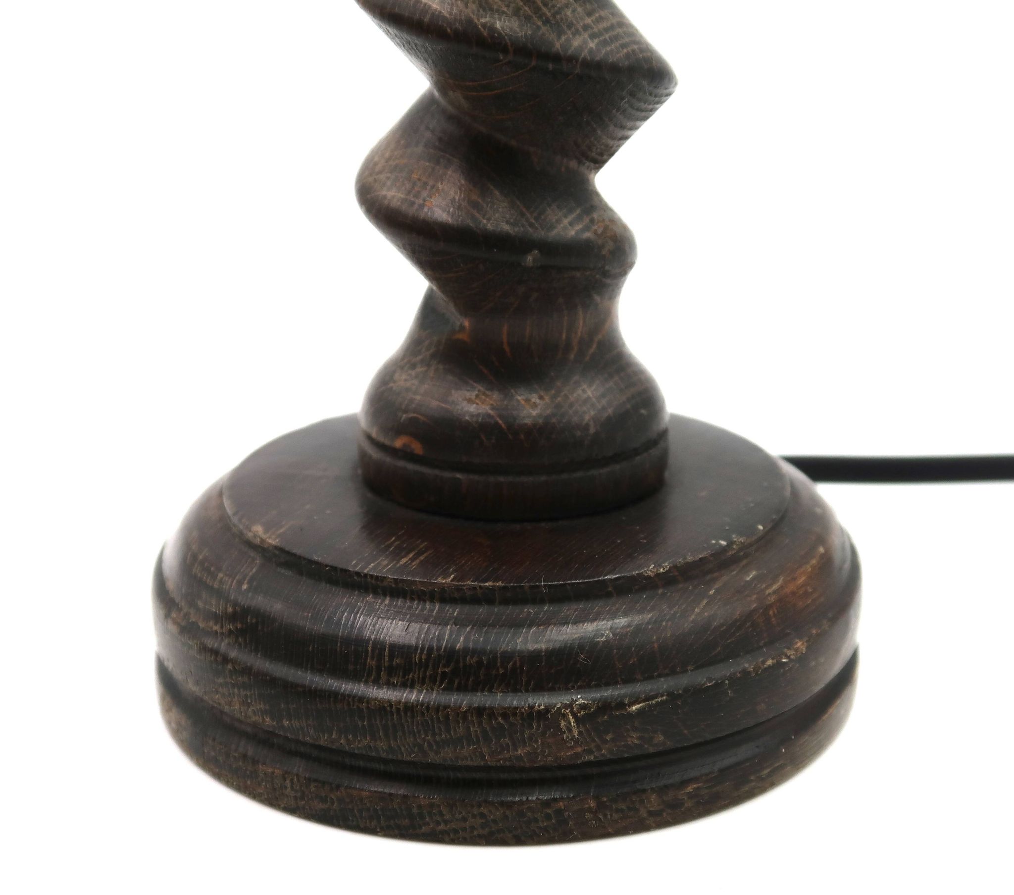 Lampe colonne en bois de Charles Dudouyt et abat-jour en raphia, années 40