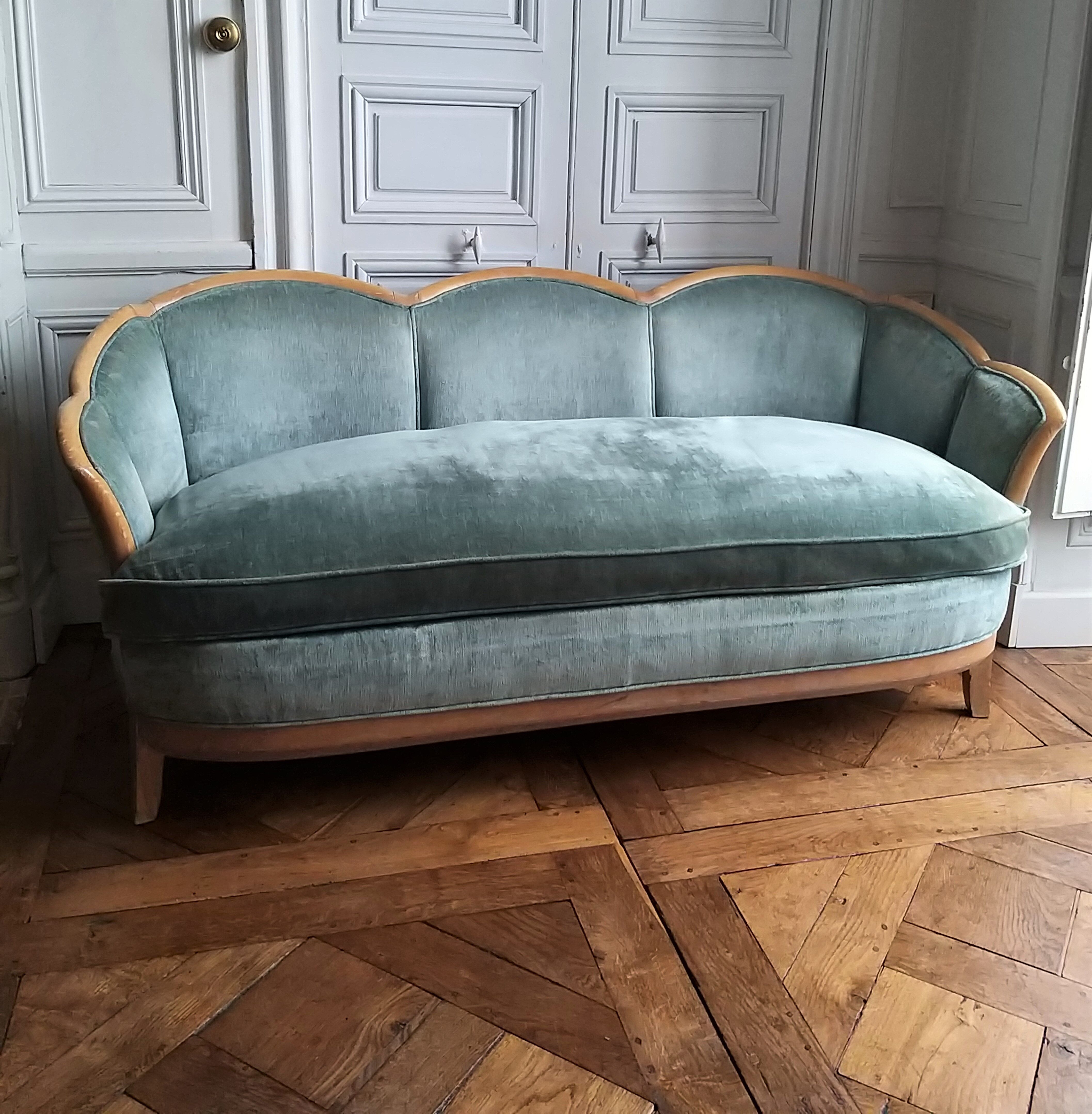 Vintage Art Deco style sofa design Rosello in Paris