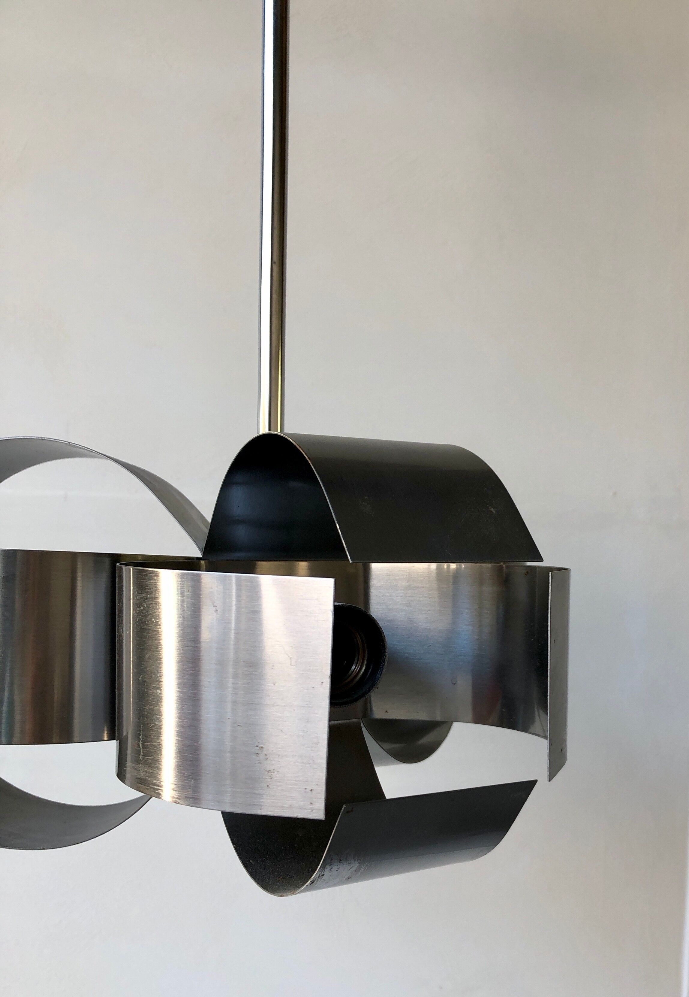 Metal suspension 70s