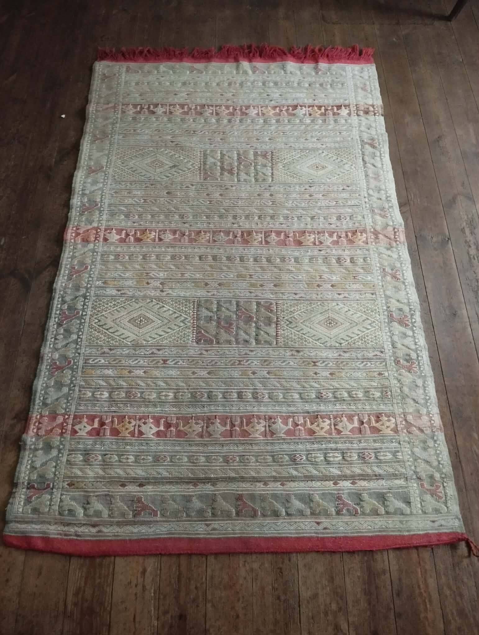 Handmade Berber Kilim Zemmour 187x115cm