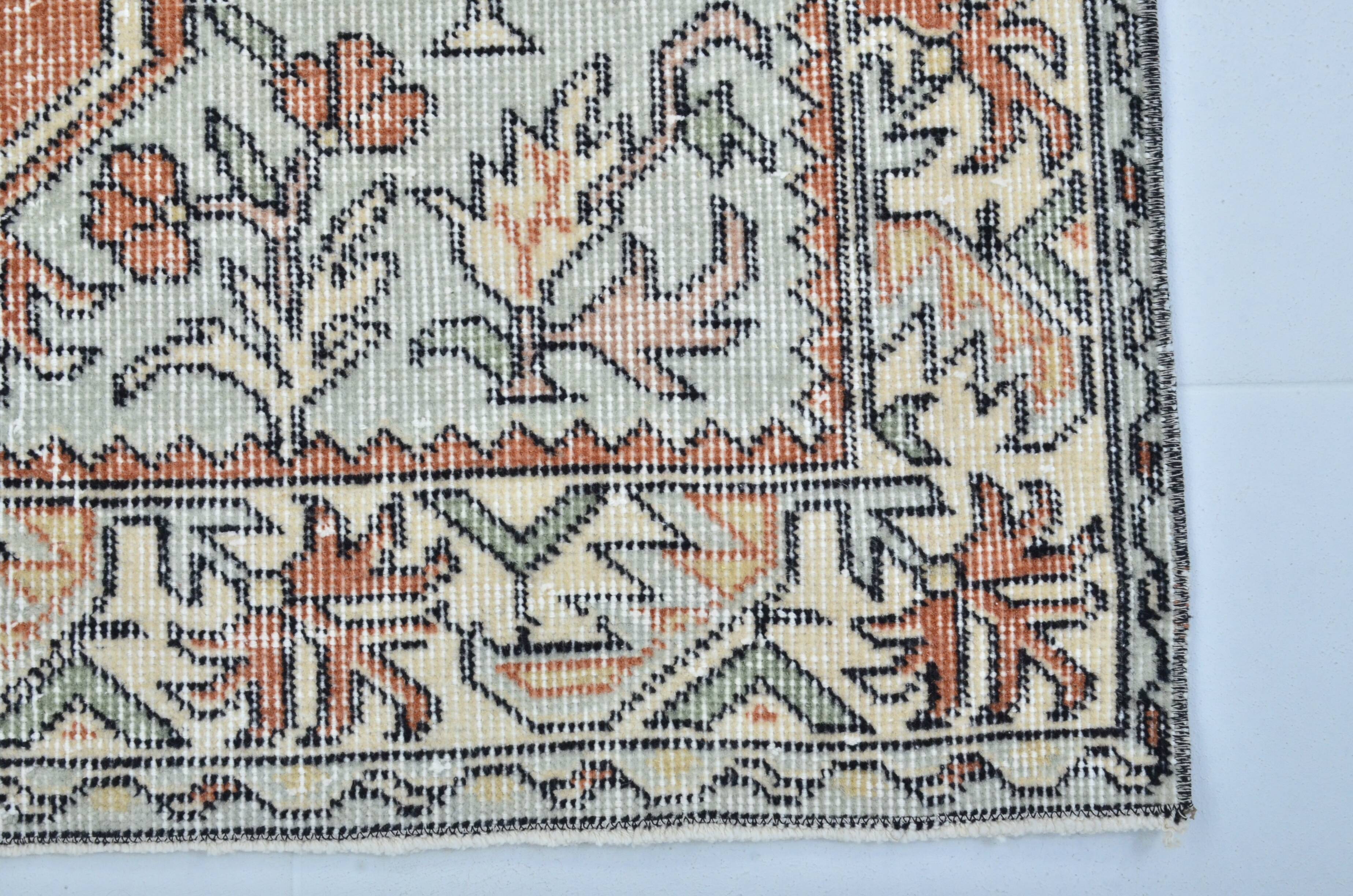 Tapis anatolien vintage Oushak sku 3142