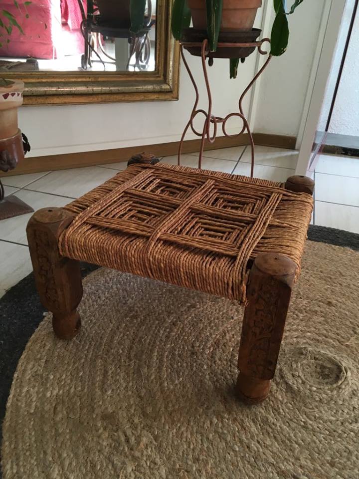 Stool in wood and rope ethnic style