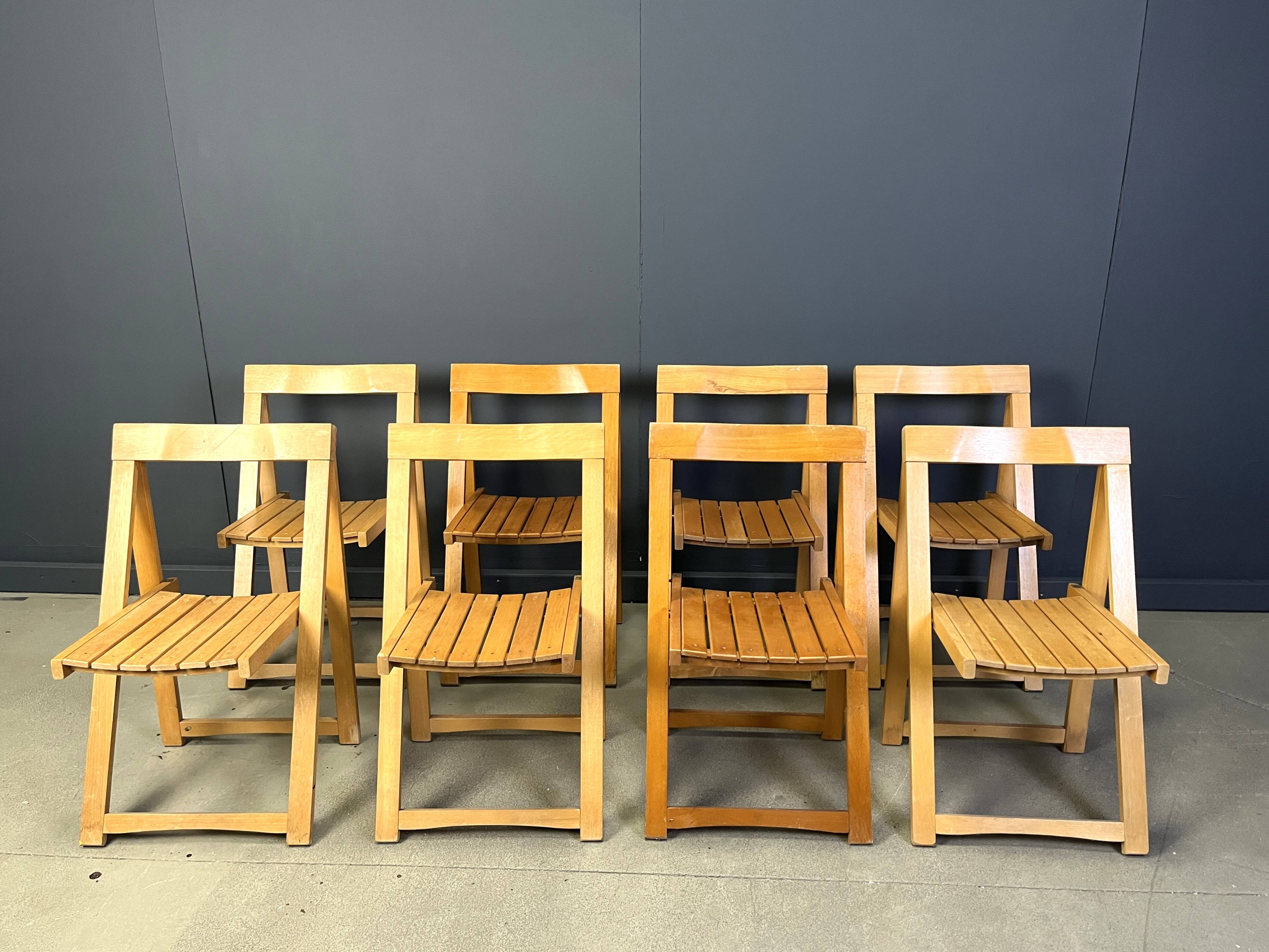 Chaises pliantes vintage en bois, lot de 8, années 1960