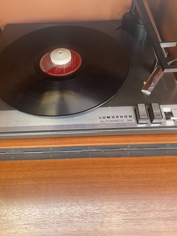 meuble stéréo poste radio