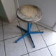 Tabouret ancien industriel réglable acier et bois année 1970