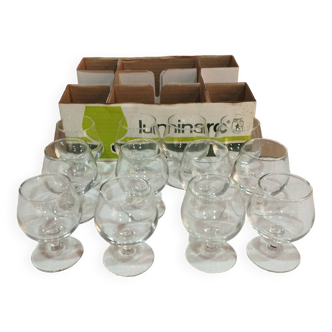 lot de 12 verres à dégustation Luminarc dans leur carton d'origine  capacité : 10cl   hauteur 8cm