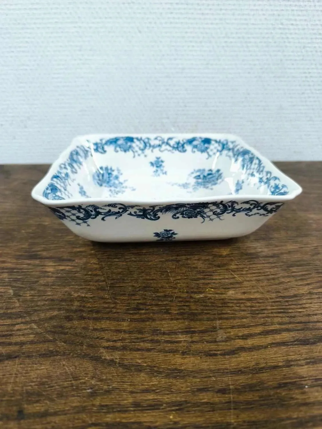 Large salad bowl Villeroy & Boch Valeria blue