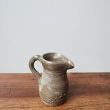 Petit vase en grès vintage signé