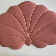 Pair of 1970 Tiffany lotus placemat in plastic