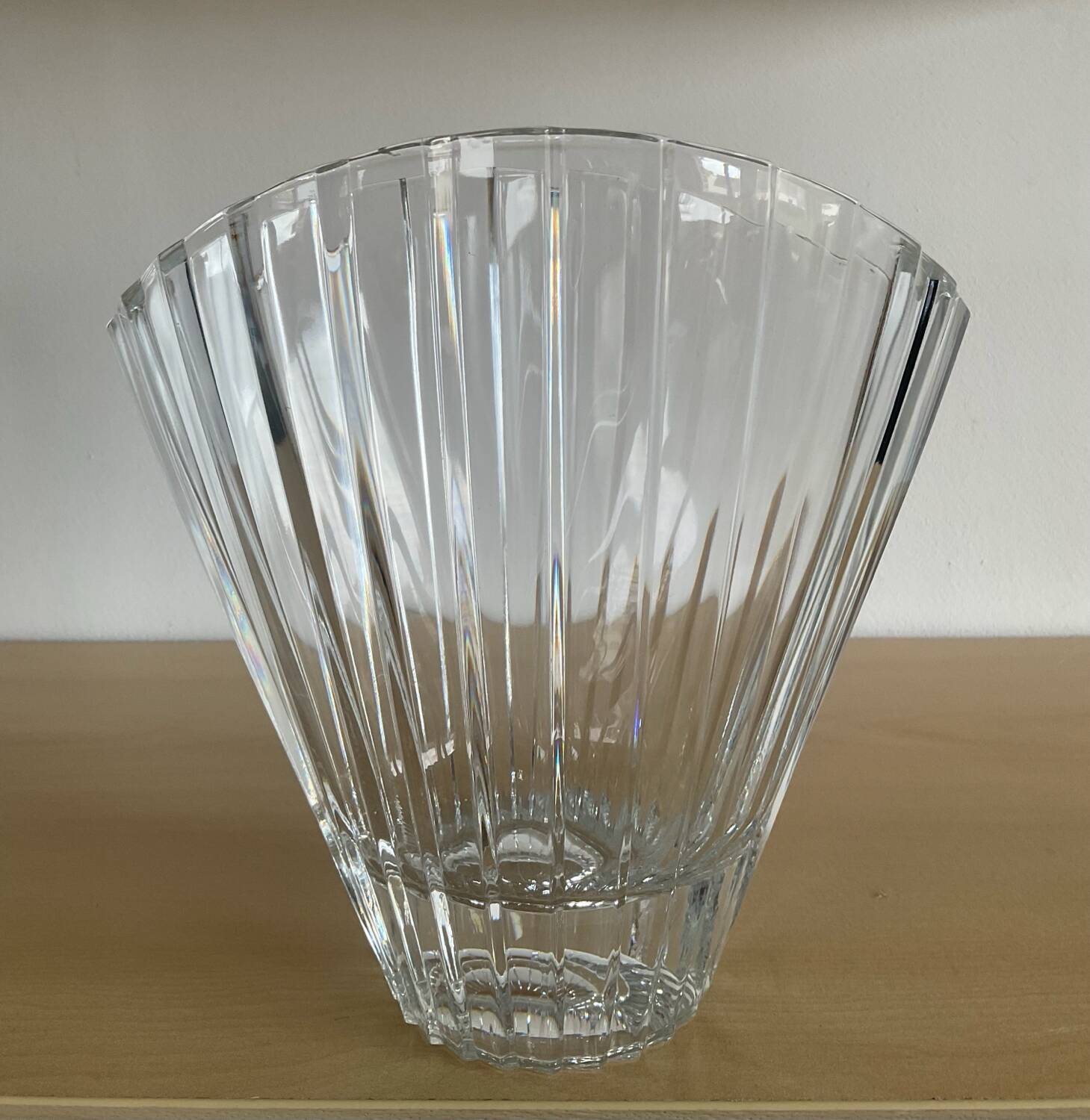 Vintage crystal fan vase