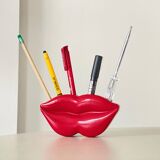 Organisateur de bureau / porte-stylo Lips en plastique rouge Pop Art