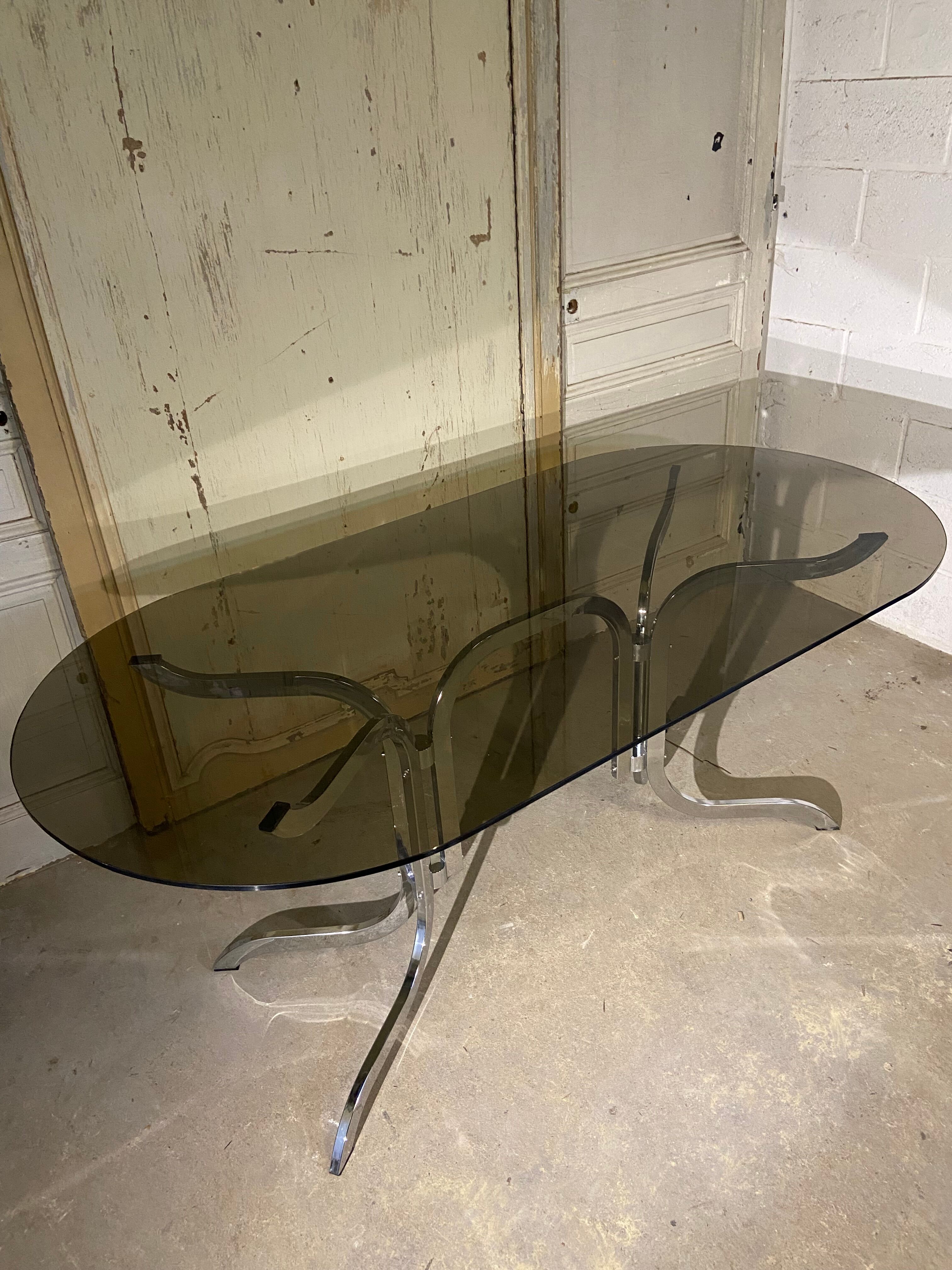 Design dining table year 70 in chrome and smoked glass