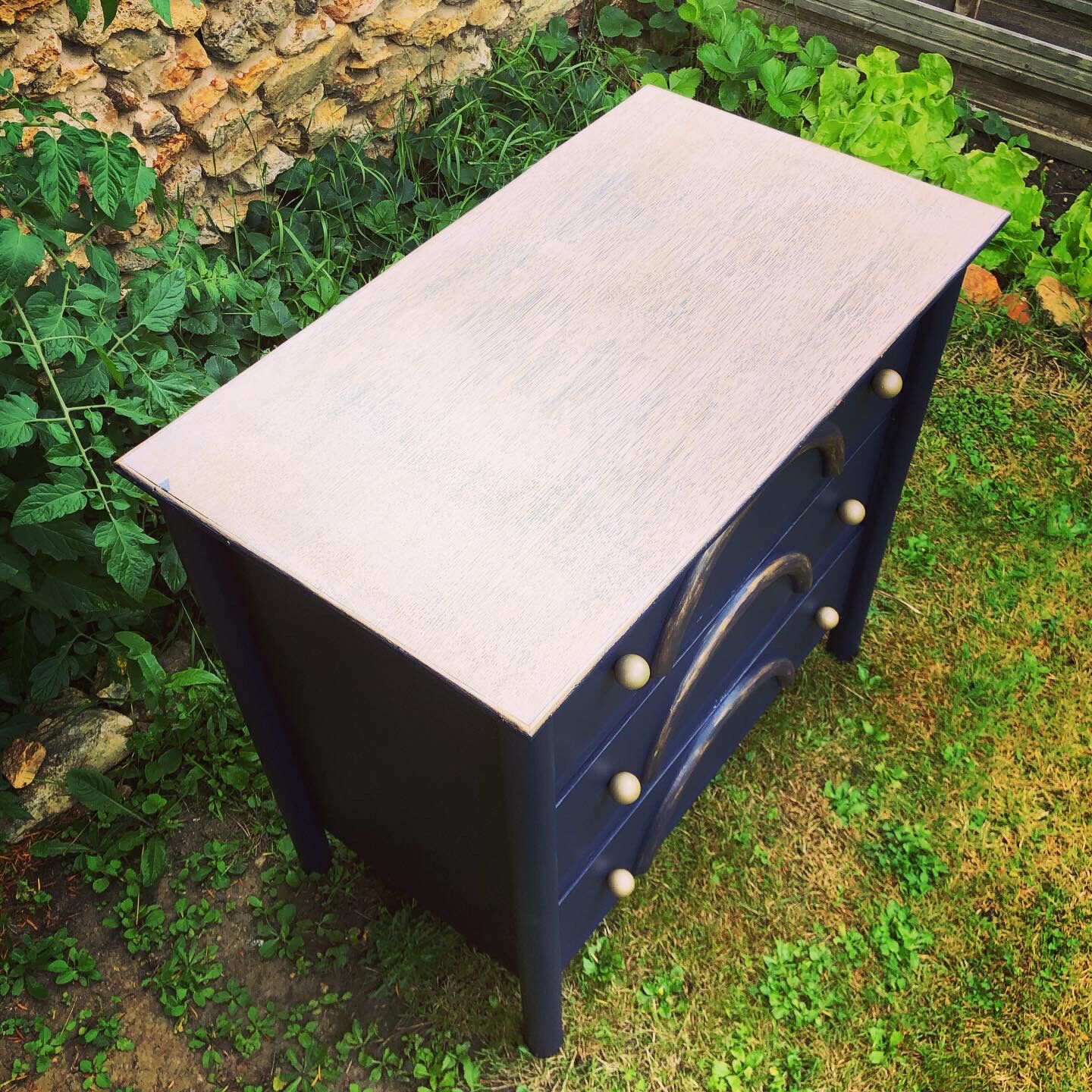 Chest of drawers 3 drawers in restyled wood
