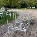 19th century wrought iron baby bed convertible into a bench + wool mattress