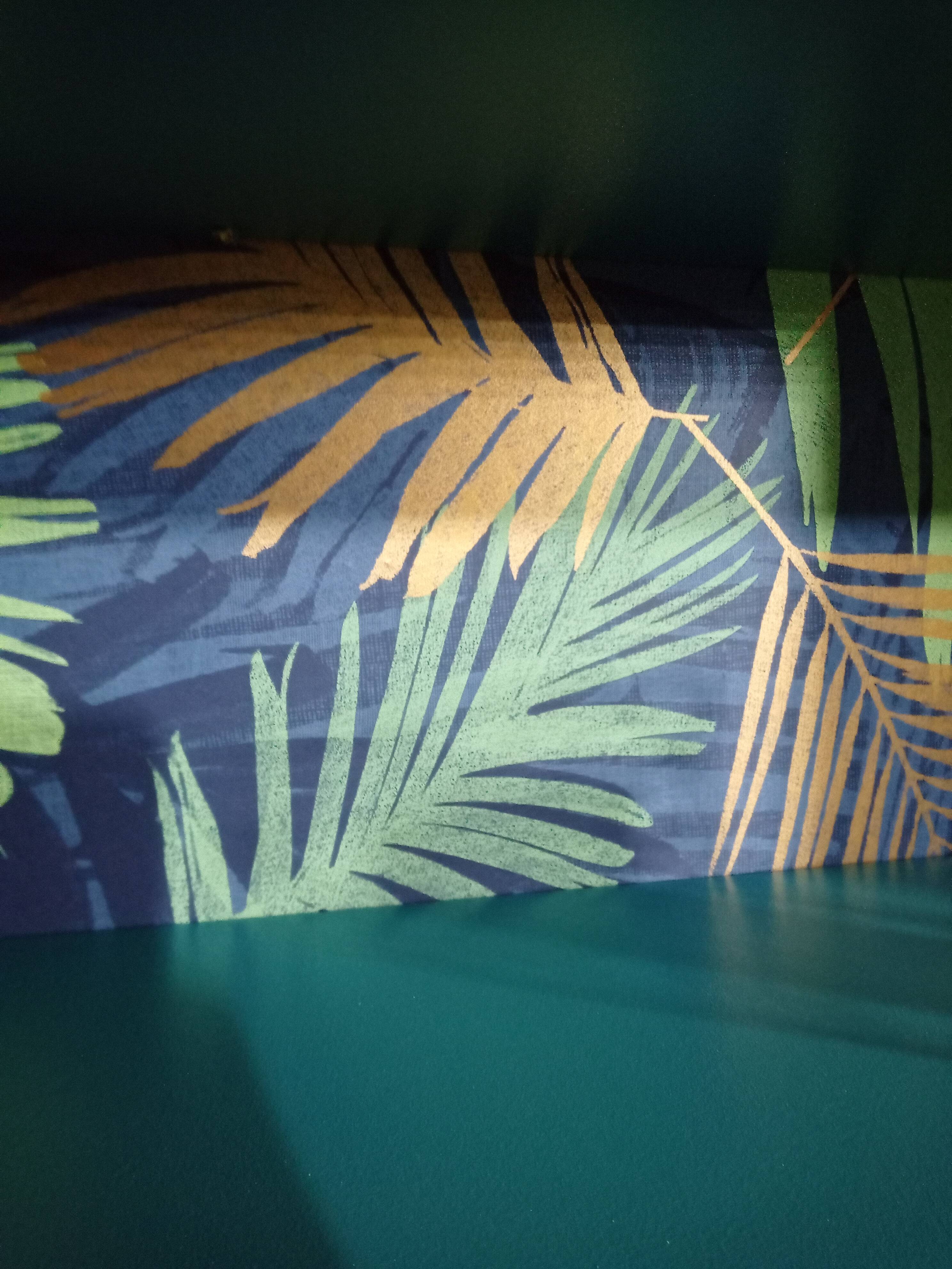 Vintange and tropical library