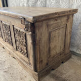 Solid wood chest