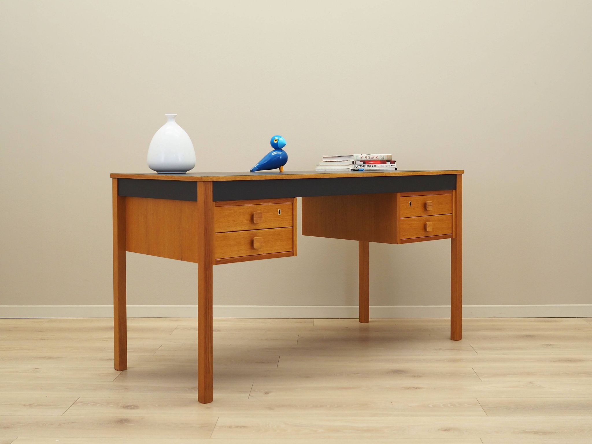 Ash desk, Danish design, 1970s, production: Denmark