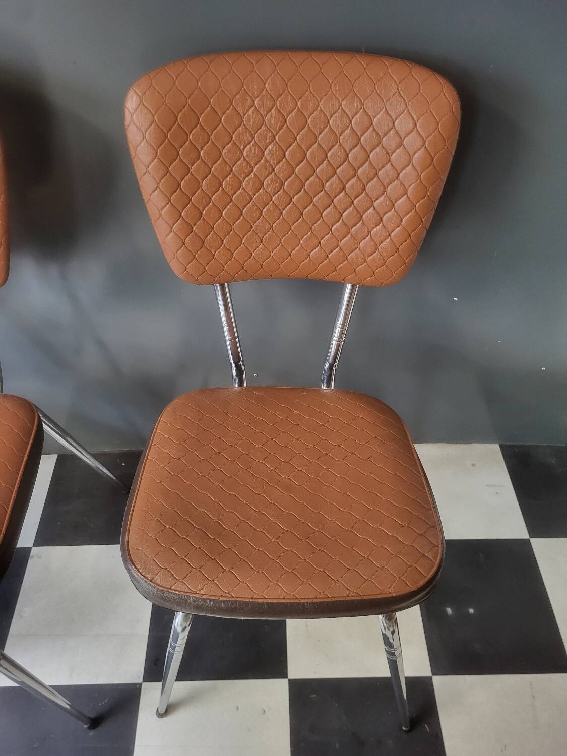 Bistro kitchen chairs in faux leather LOIRE SIEGES Vintage