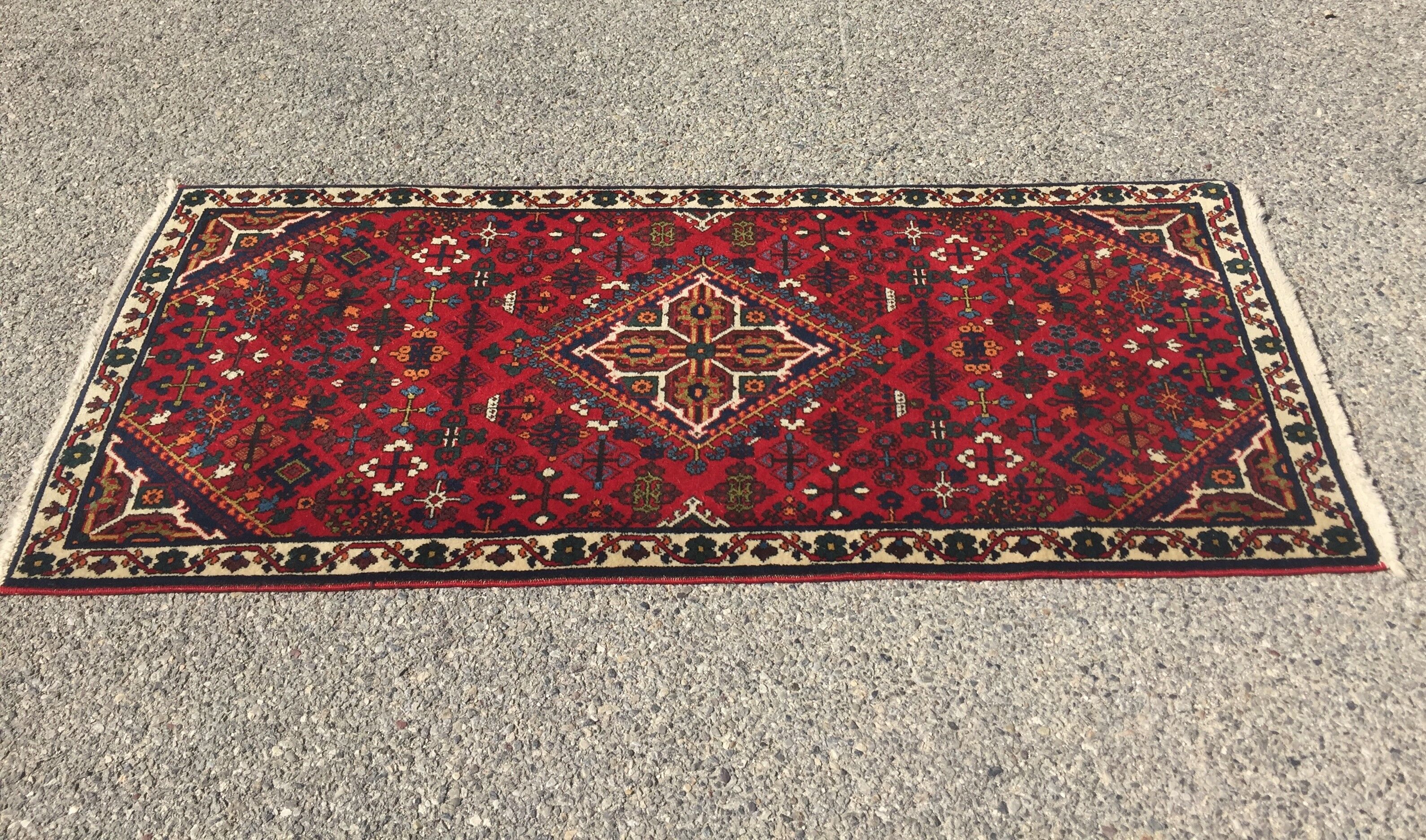 Oriental carpet iran djochagan. handmade: 0.65 x 1.56 cm