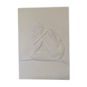 Bas-relief en plâtre milieu XXe représentant une femme nue