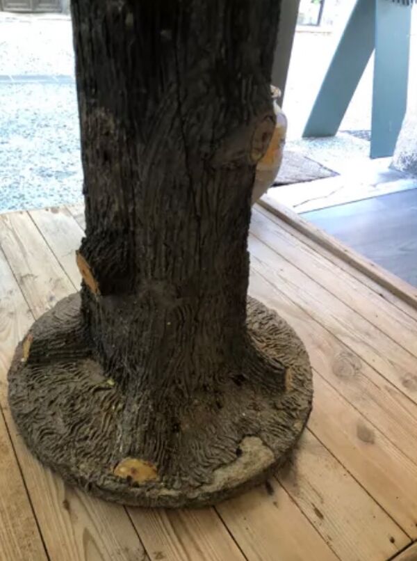 Table de jardin faux bois style Rocaille