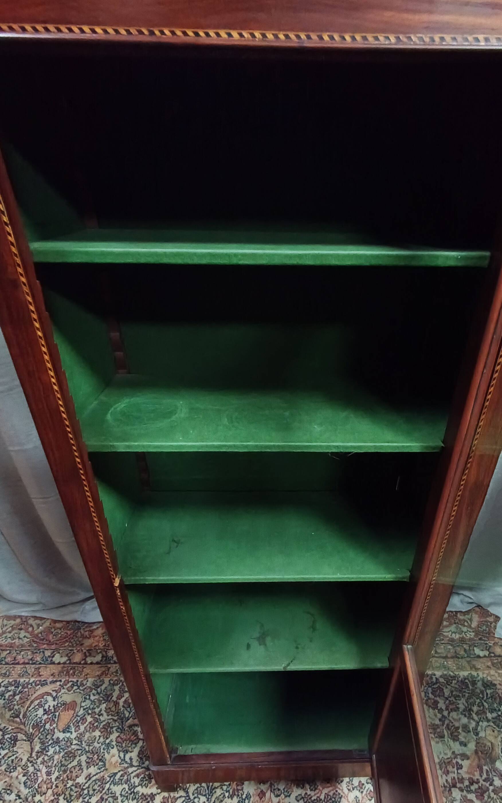 English style display cabinet in marquetry mahogany.