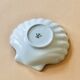 Empty-pocket porcelain shell cup