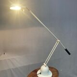 Halogen desk lamp