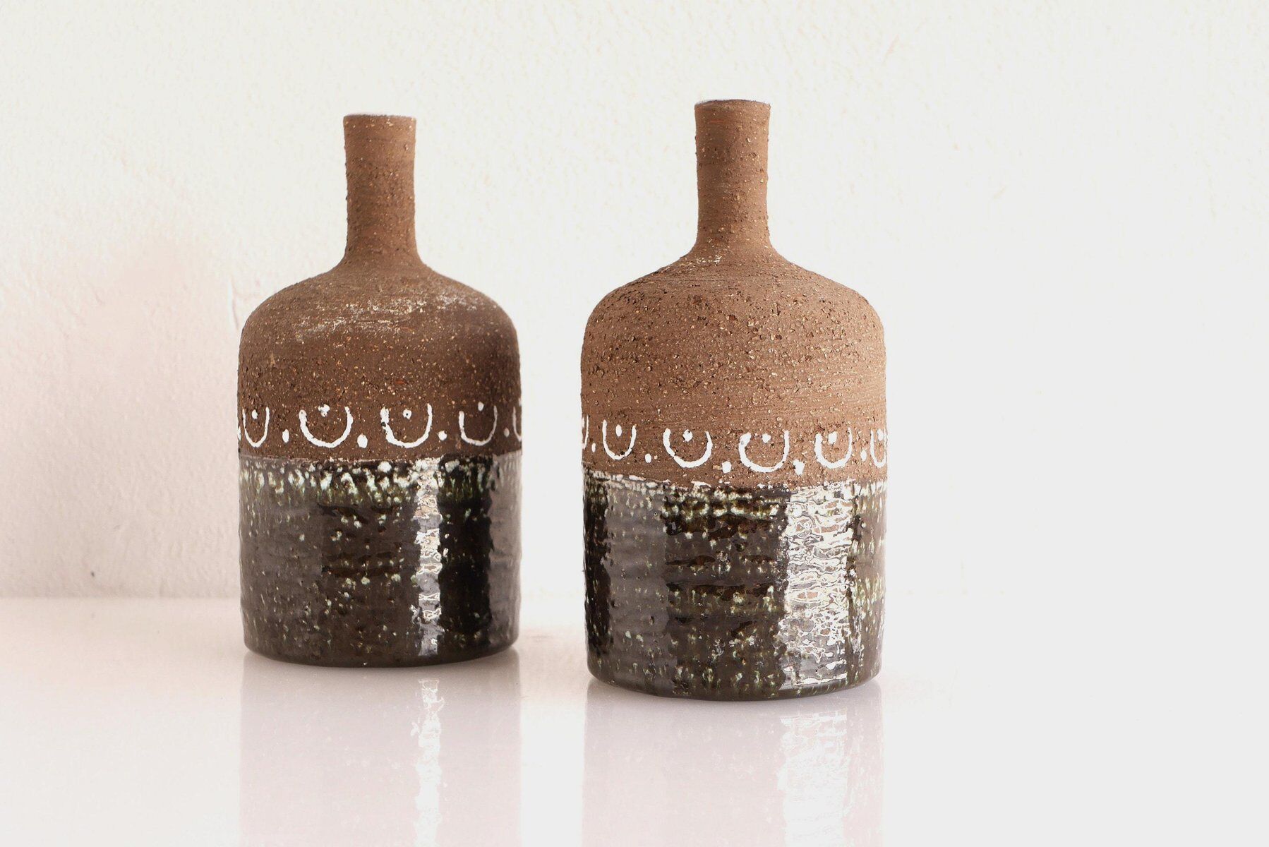 Scandinavian mid-century modern brutalist pottery vases by Hellström for Nittsjö, Sweden, set of 2