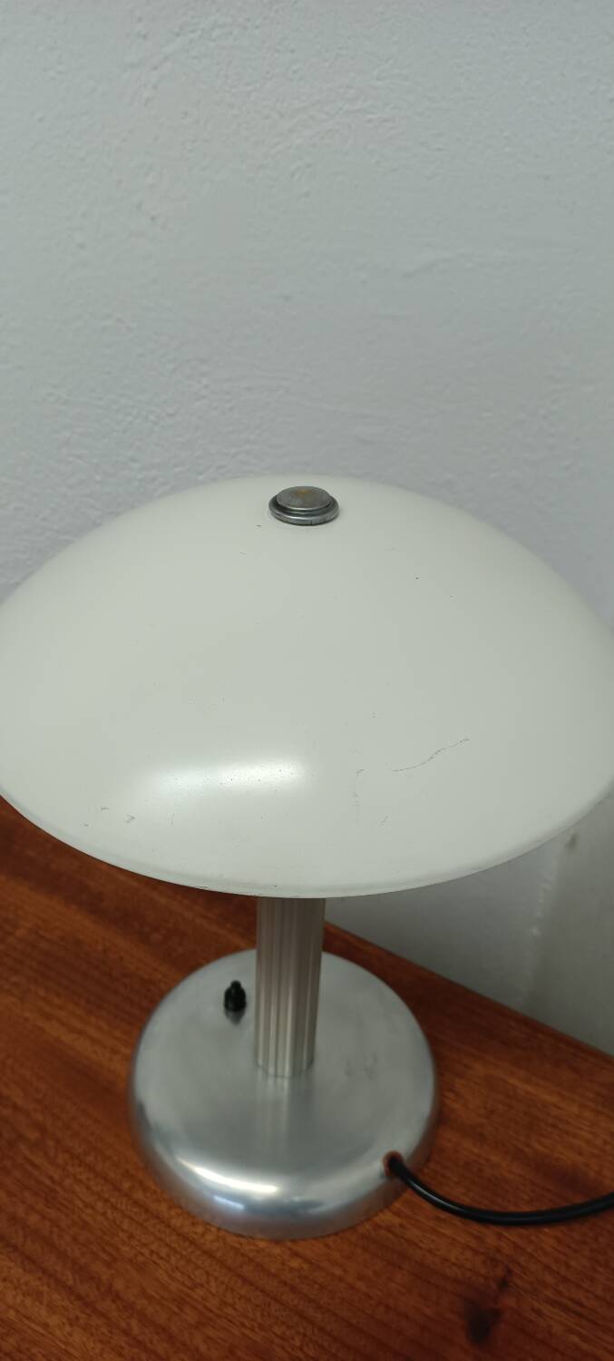 Art Deco saucer lamp