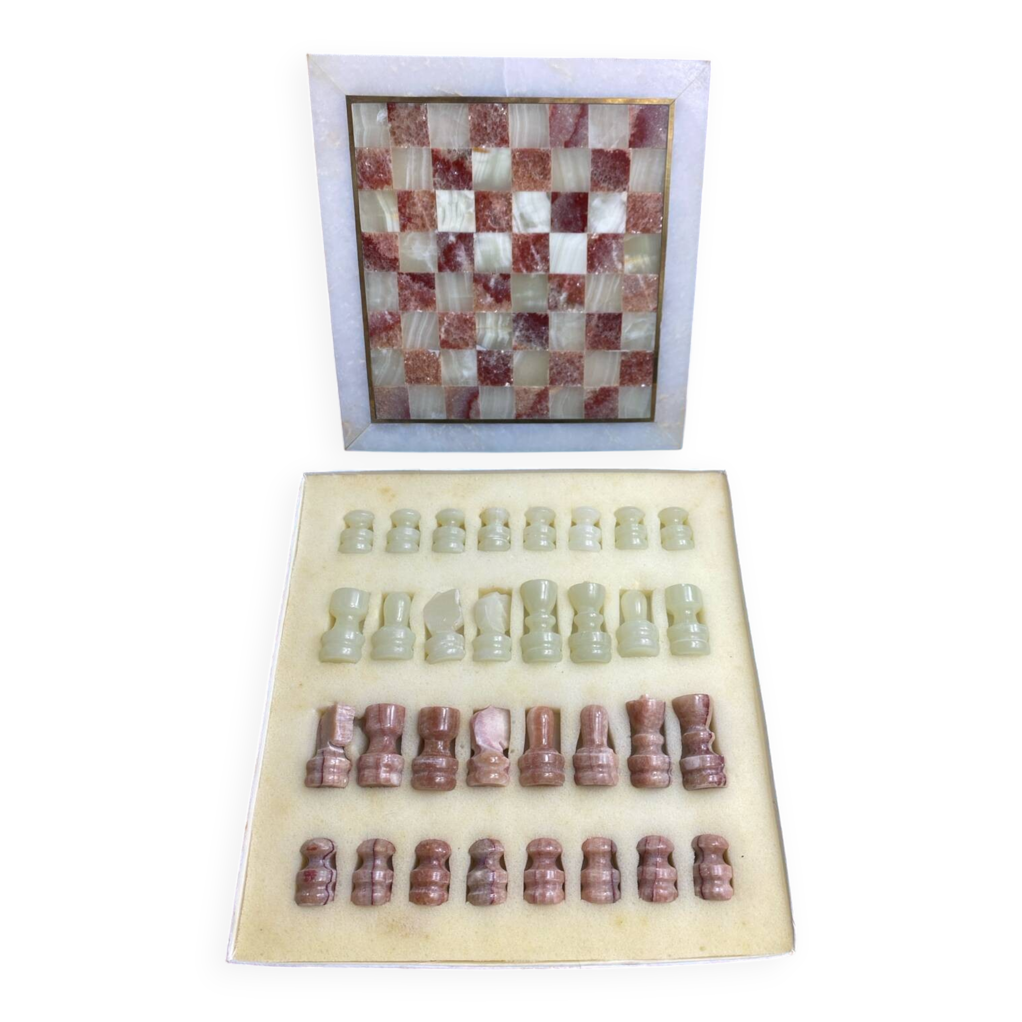 Marble and onyx chess set