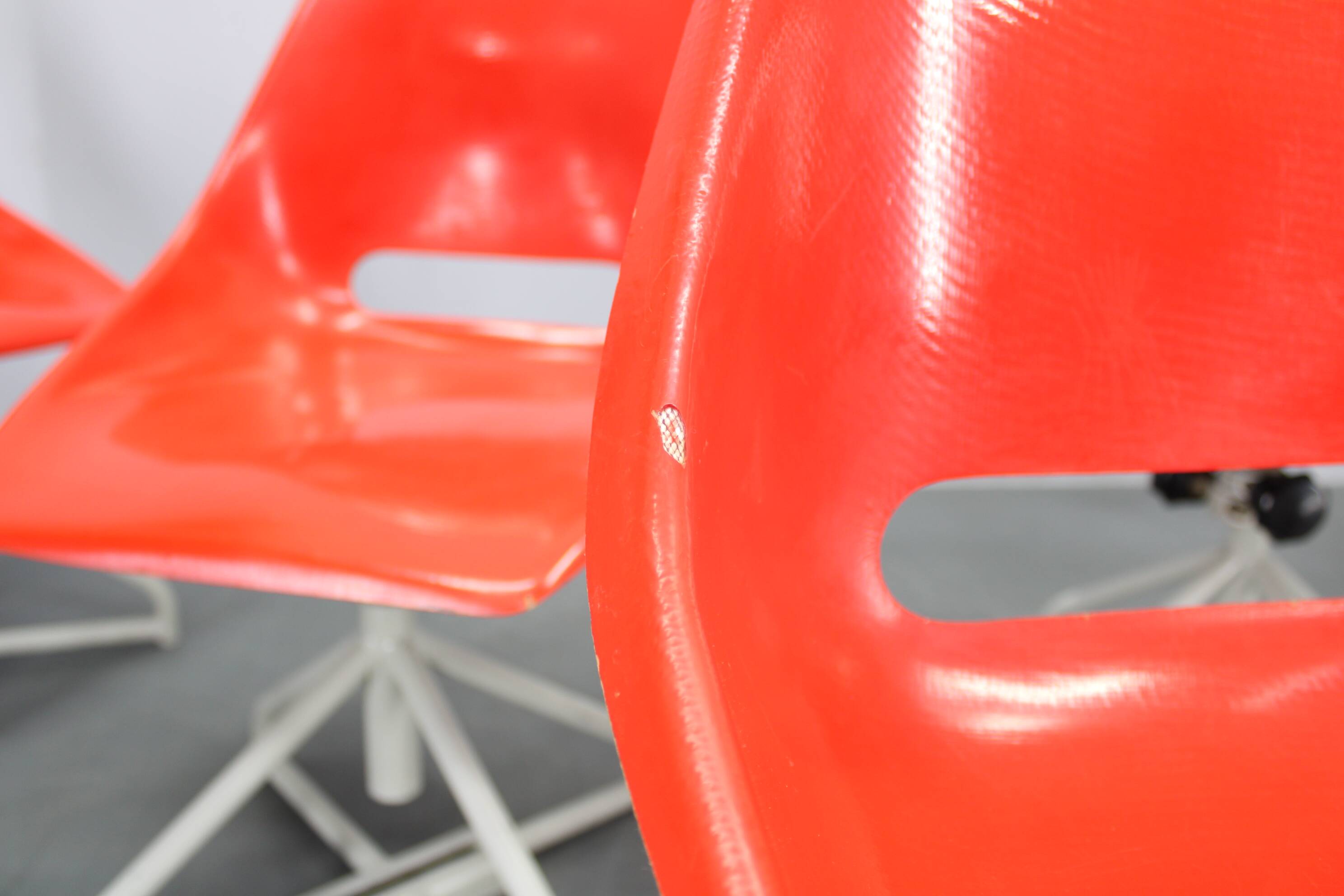 1960s Miroslav Navratil Set of Eight Fiberglass Chairs for Vertex, Czechosl