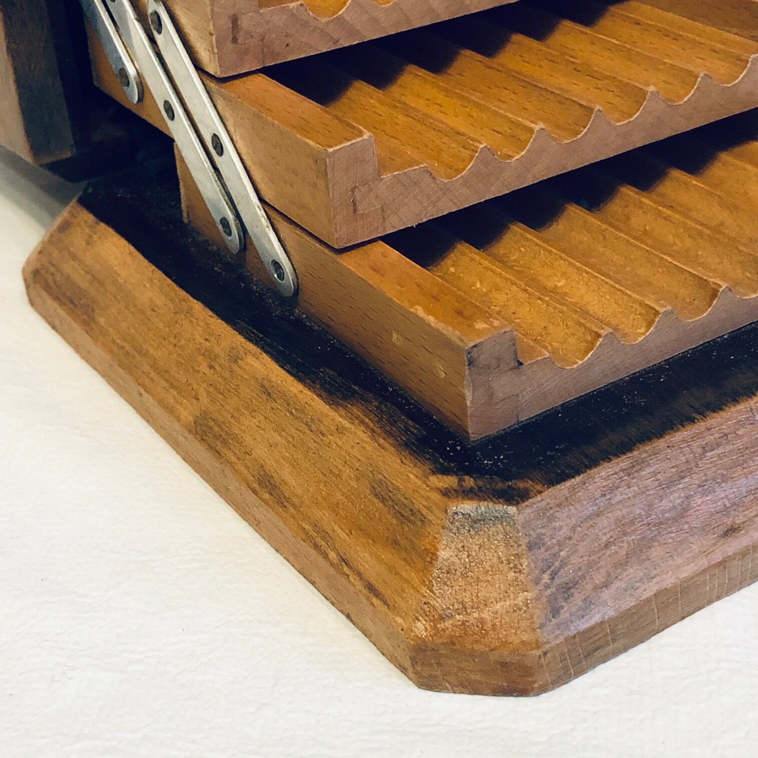 1950s cigarette dispenser box