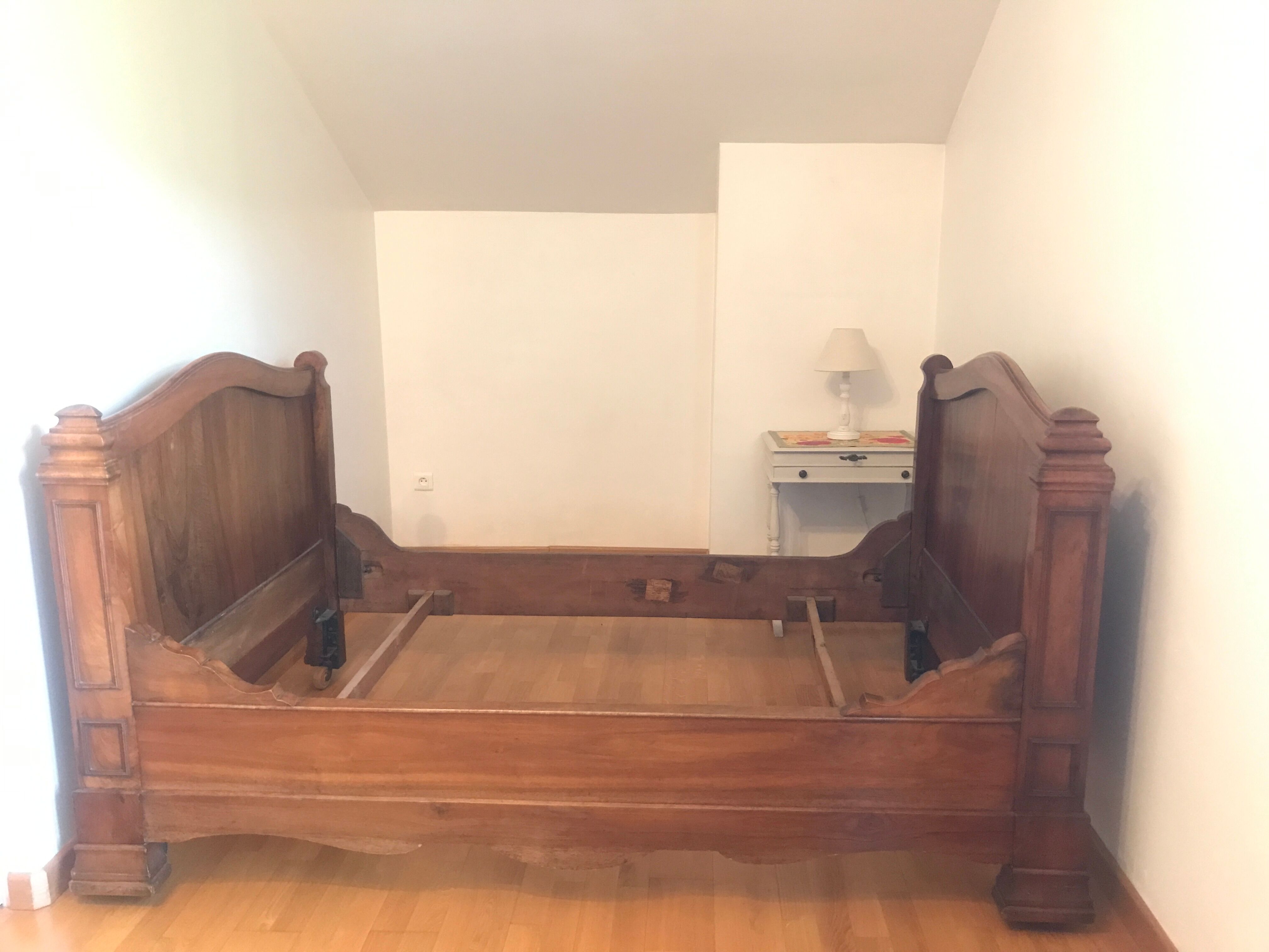 Walnut boat bed