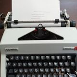Olympia Monica white typewriter