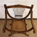 Wooden yuyu armchair