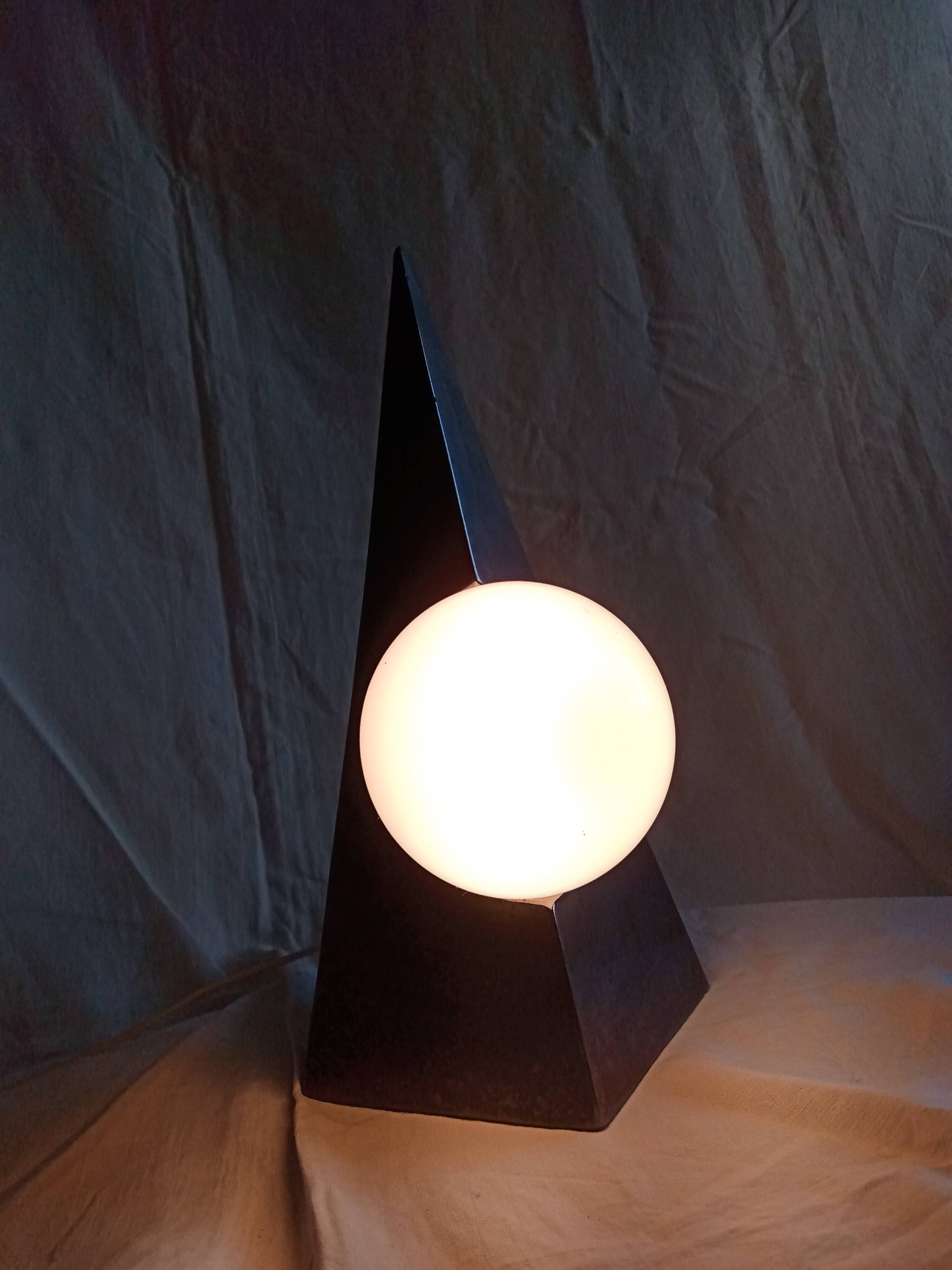 Pyramid design lamp Circa 1981/1987 Ettore Sottsass