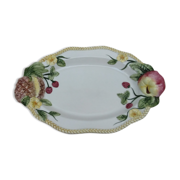 Serving dish in slip