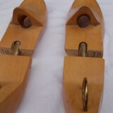 Pair of shoetrees
