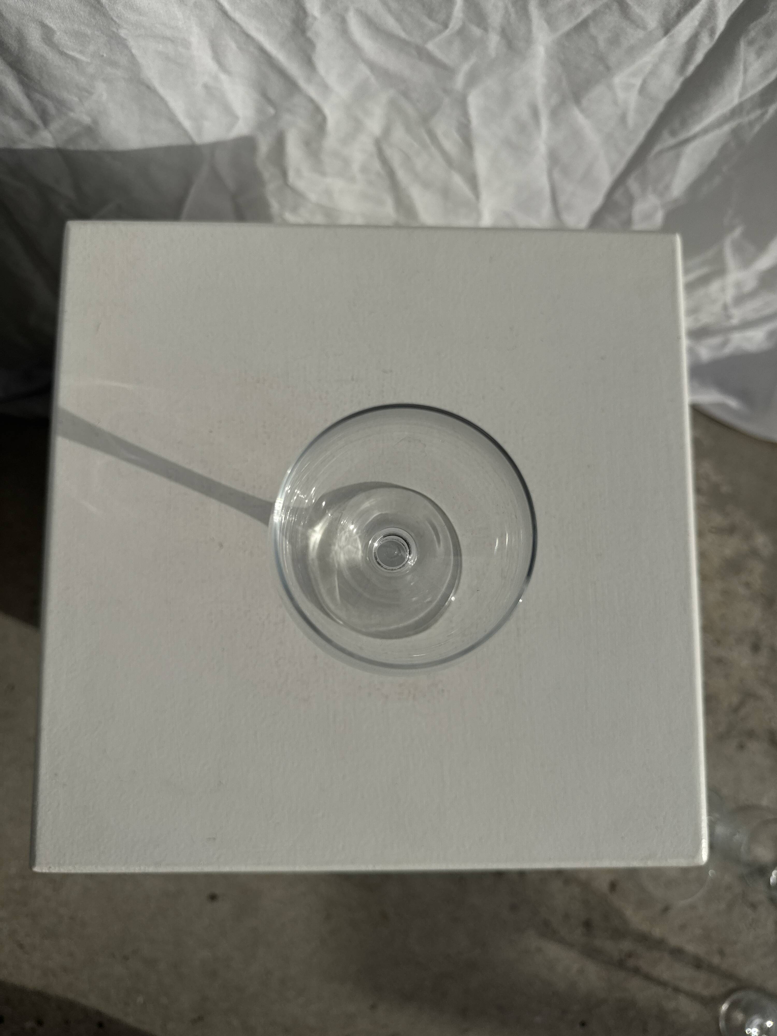 Set of 6 vintage ball-shaped stemmed glasses