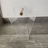 Magazine holder
