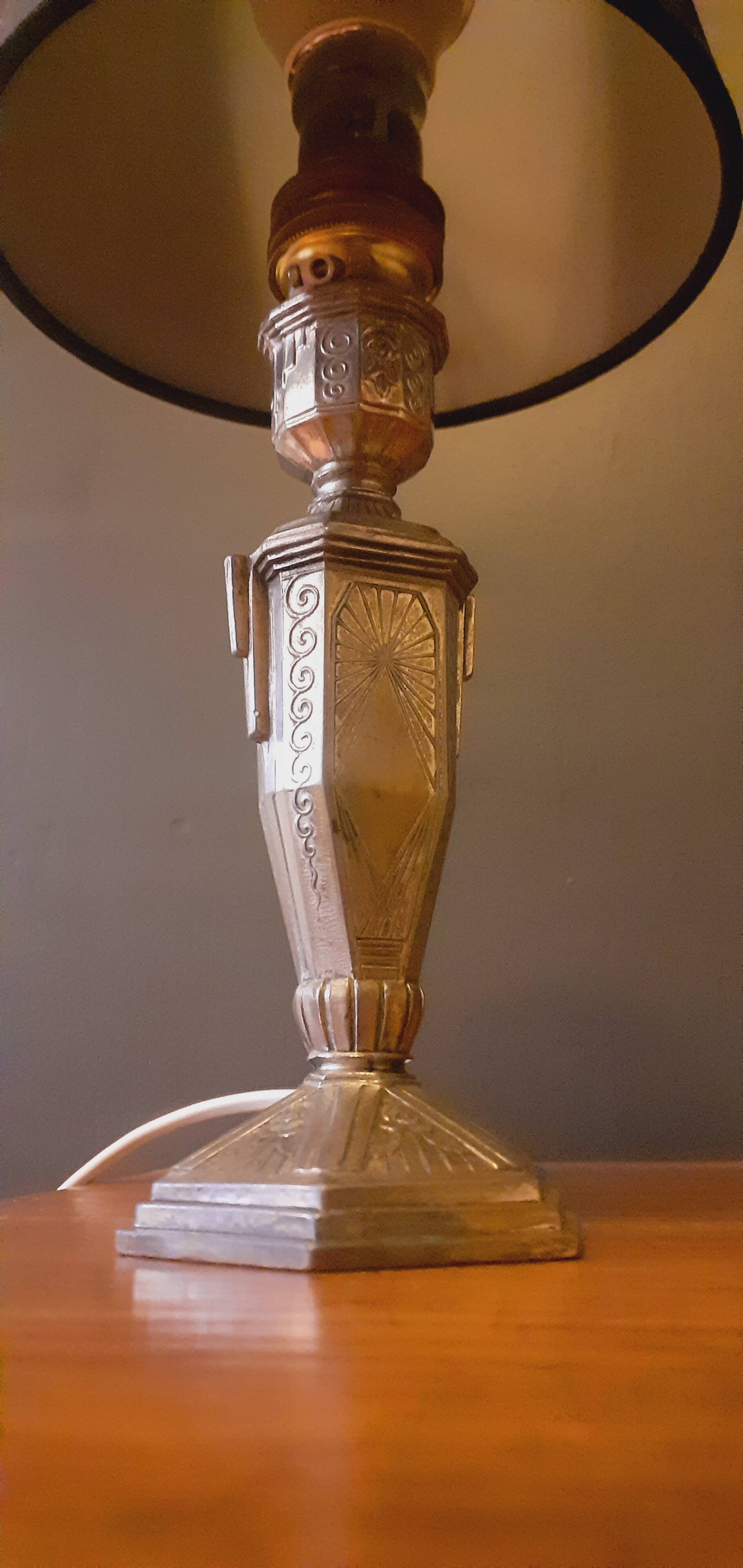 Art Deco lamp 1930 in tinned regula