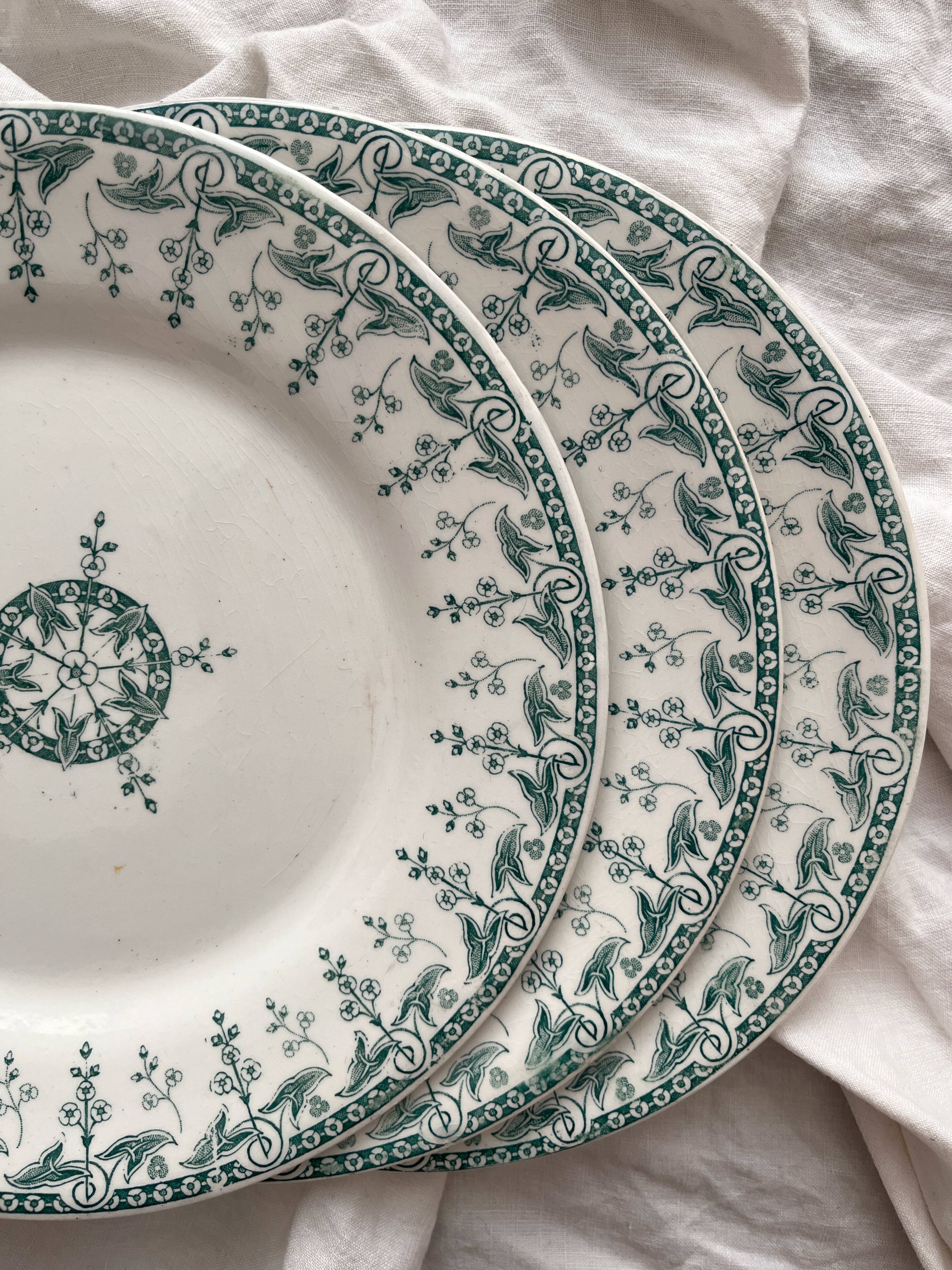 6 Gien ironstone dessert plates "Sagittaires"