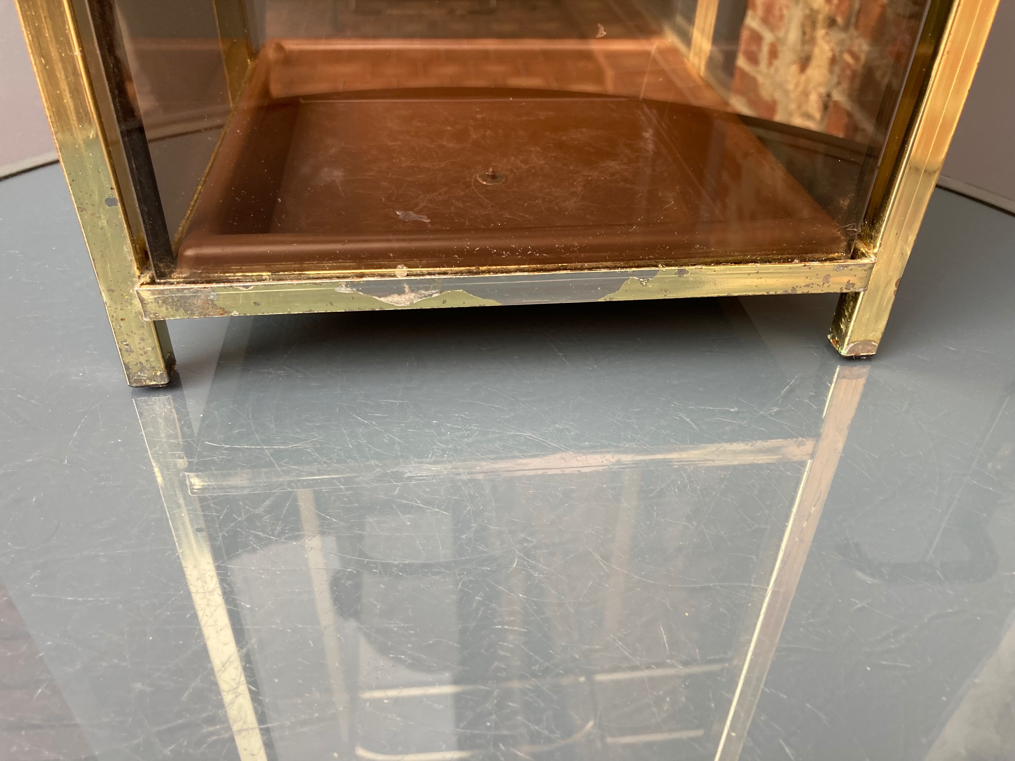 Vintage umbrella holder