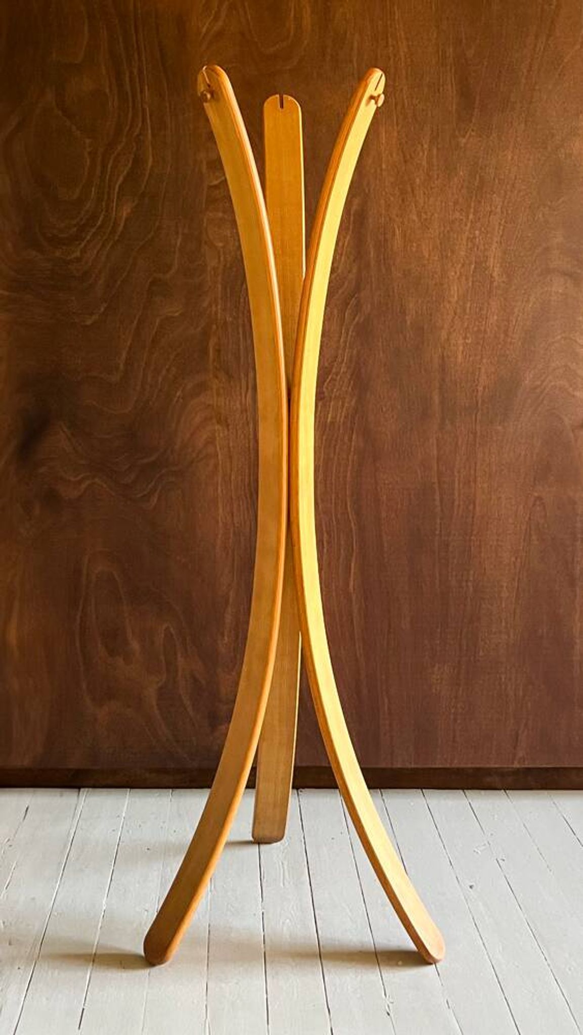Oak coat rack with three branches
